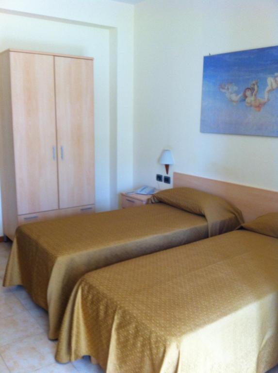 Hotel Atleti Foggia Room photo